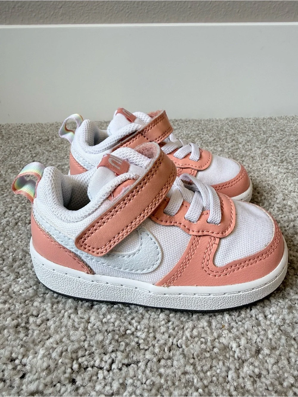 Nike Court Borough Low 2 SE1 sneakers in the White/Aura/Madder Root colorway